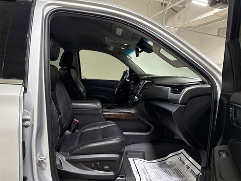 Used 2019 Chevrolet Tahoe LT image 22