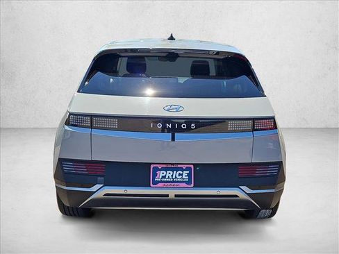 Certified 2023 Hyundai Ioniq 5 SE RWD image 7