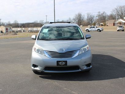 Used 2015 Toyota Sienna LE