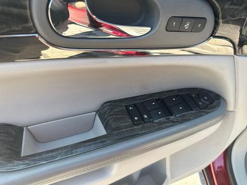 Used 2014 Buick Enclave Leather FWD image 26