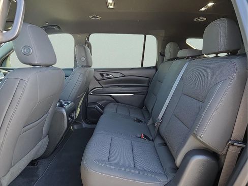 Certified 2024 Chevrolet Traverse LS FWD image 9