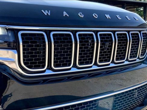 New 2025 Jeep Wagoneer L Series II image 27
