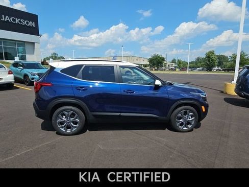 Used 2024 Kia Seltos S AWD/4WD image 9