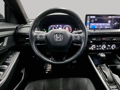 Used 2023 Honda Accord Sport image 5