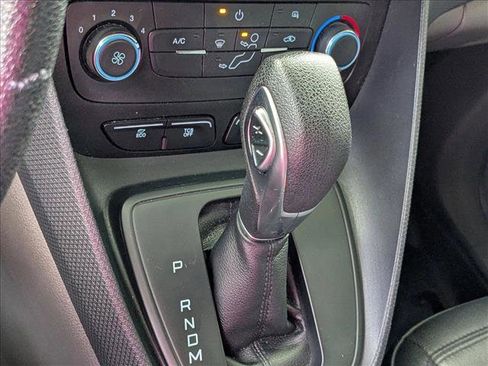 Used 2020 Ford Transit Connect XL image 12