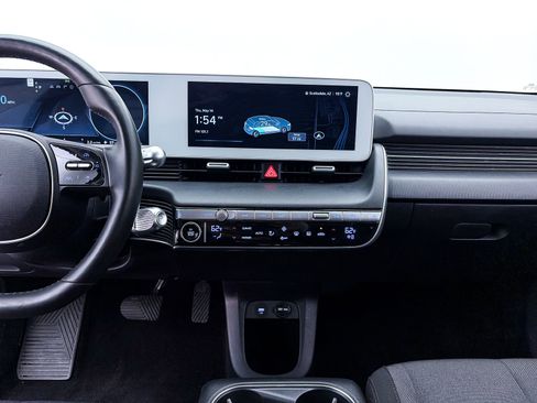 Used 2024 Hyundai Ioniq 5 SEL RWD image 6