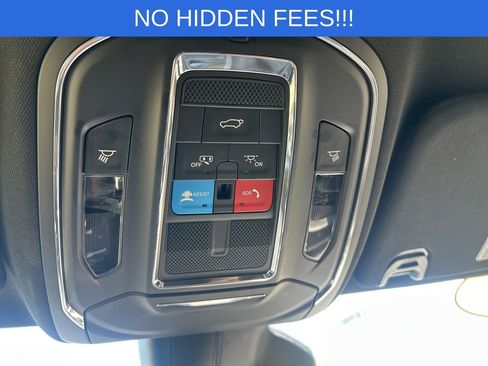 Used 2024 Jeep Wagoneer Series II w/ Flexible Seating Group image 36