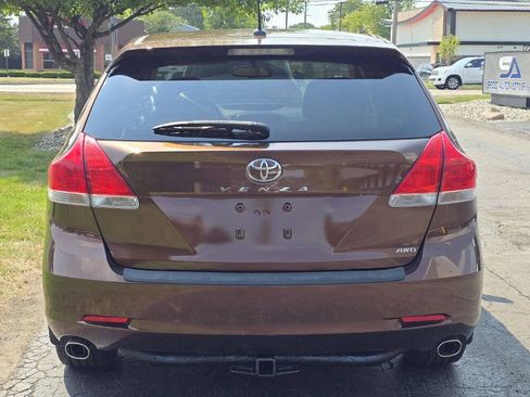 Used 2011 Toyota Venza AWD image 5