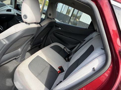 Used 2020 Chevrolet Bolt LT image 21