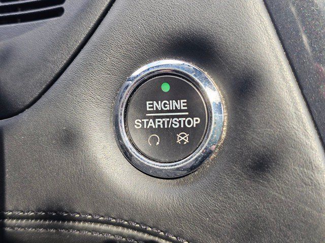 Used 2019 Ford Explorer Platinum AWD/4WD image 40