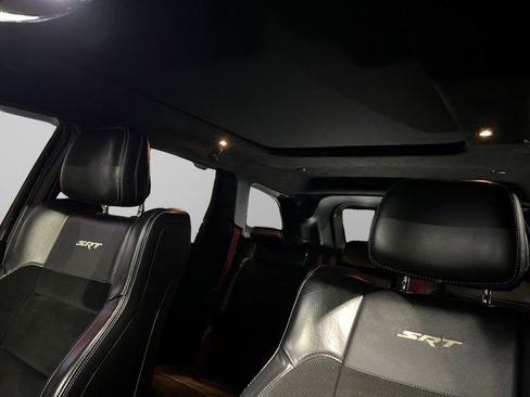 Used 2017 Jeep Grand Cherokee SRT image 42