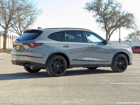 New 2026 Acura MDX A-Spec image 4