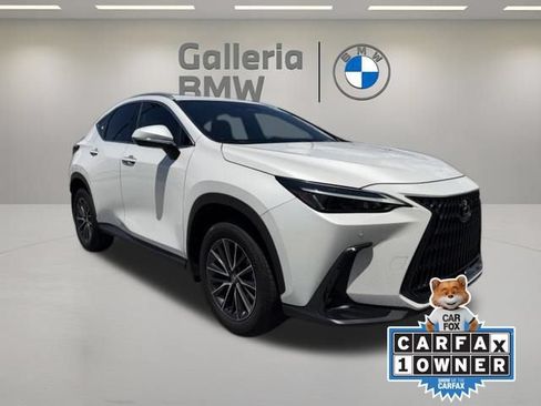 Used 2025 Lexus NX 250 FWD w/ Accessory Package (K3) image 4