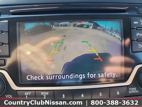 Used 2018 Nissan Frontier SV image 17