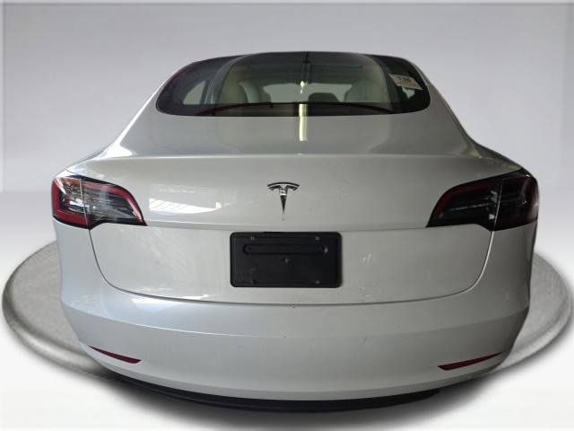 Used 2023 Tesla Model 3 Standard Range RWD image 8