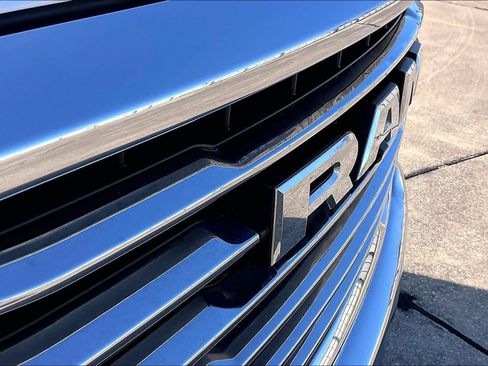 Used 2025 RAM 1500 Laramie image 30