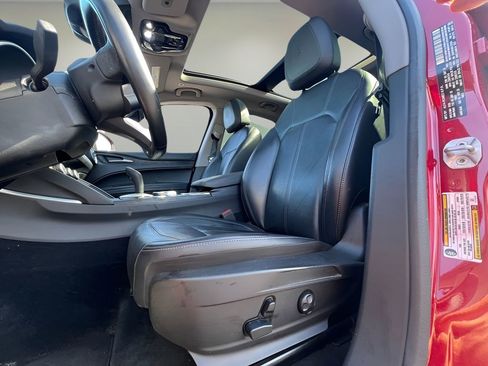 Used 2020 Alfa Romeo Stelvio Sport w/ Cold Weather Package image 25