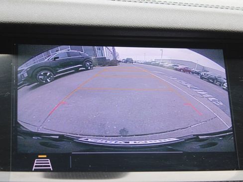 Used 2018 Buick Regal GS w/ Driver Confidence Package #2 image 38