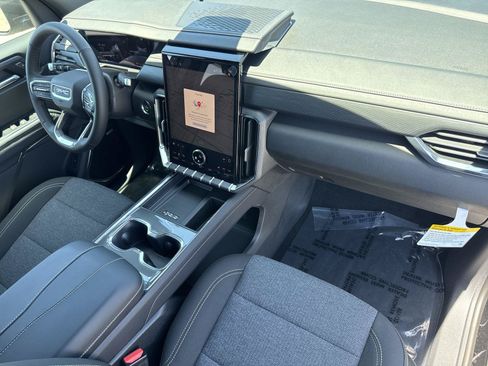 New 2026 GMC Acadia Elevation FWD image 29