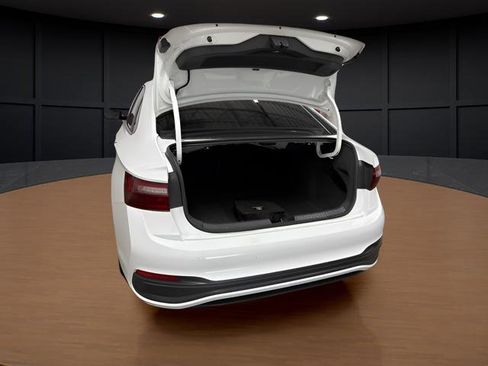 Used 2023 Volkswagen Jetta Sport FWD image 7