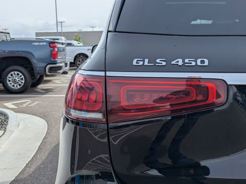 Used 2021 Mercedes-Benz GLS 450 4MATIC image 49