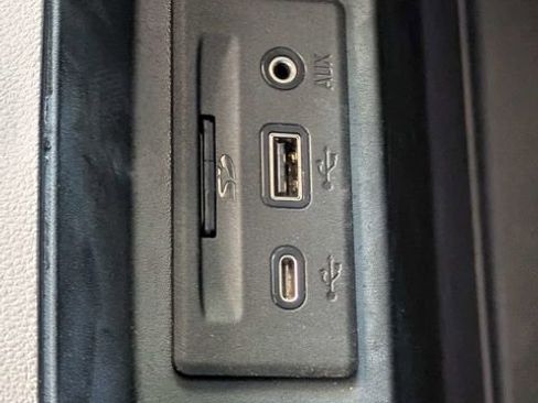 Used 2021 GMC Sierra 1500 Denali w/ Denali Ultimate Package image 27