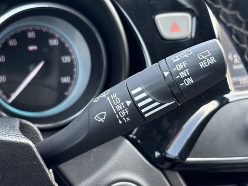 Used 2017 Buick Envision Essence FWD image 22