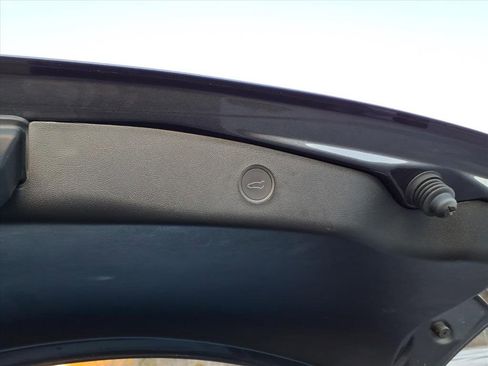 Used 2023 Tesla Model 3 Performance image 11