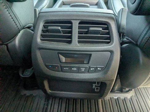 Used 2020 Honda Pilot EX-L image 17