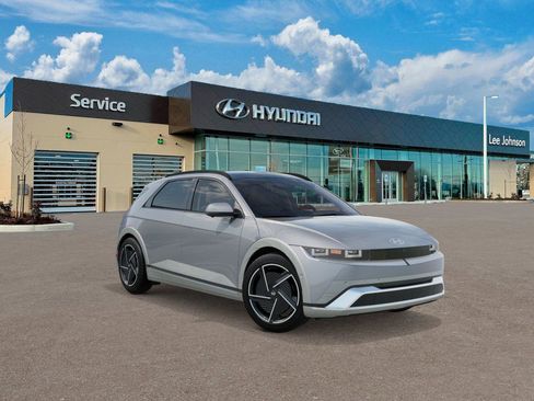 New 2026 Hyundai Ioniq 5 Limited AWD/4WD image 2