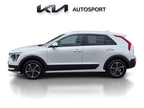 New 2026 Kia Niro LX FWD image 14