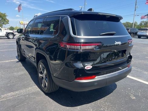 New 2026 Jeep Grand Cherokee L Limited w/ Luxury Tech Group II AWD/4WD image 23