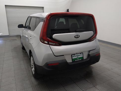 Used 2021 Kia Soul LX FWD image 6
