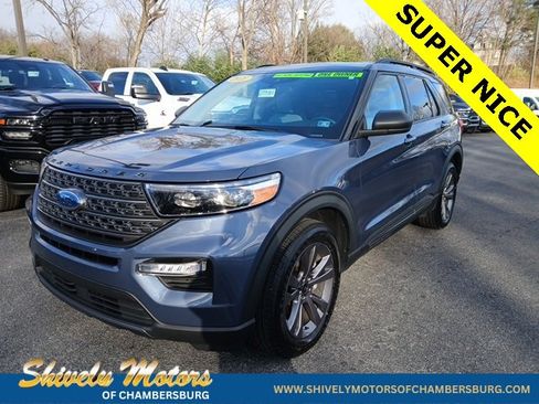 Used 2021 Ford Explorer XLT w/ Equipment Group 202A image 1