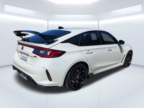 Used 2025 Honda Civic Type R image 4