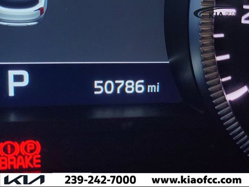 Used 2022 Kia Telluride SX FWD image 26