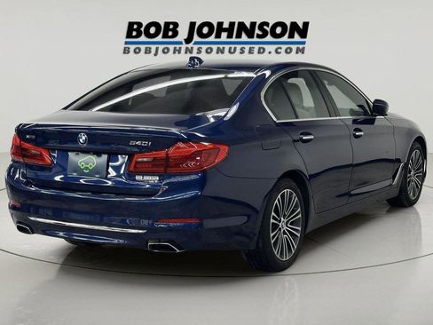 Used 2018 BMW 540i xDrive image 12