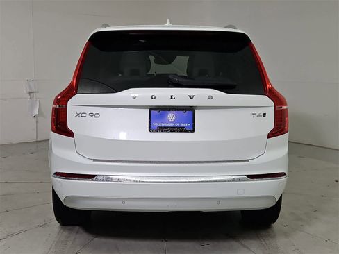 Used 2022 Volvo XC90 T6 Inscription w/ Advanced Package image 5