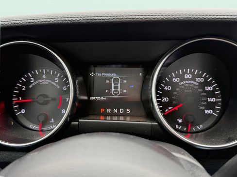 Used 2019 Ford Mustang Coupe image 40