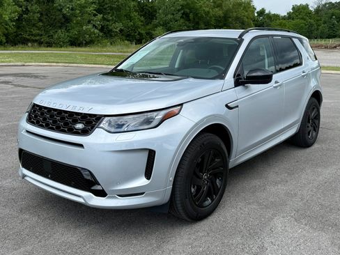 Used 2025 Land Rover Discovery Sport S AWD/4WD image 2