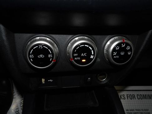 Used 2020 Mitsubishi Outlander Sport ES FWD image 13