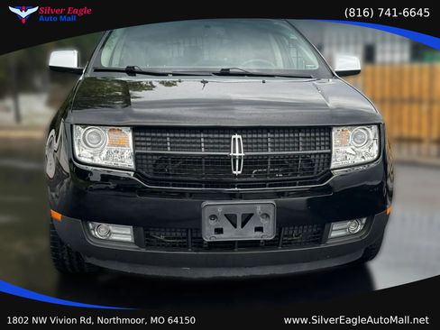 Used 2009 Lincoln MKX AWD image 2