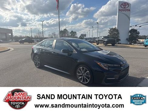 Used 2022 Toyota Corolla XSE image 1
