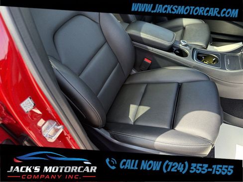 Used 2019 Mercedes-Benz GLA 250 4MATIC image 28