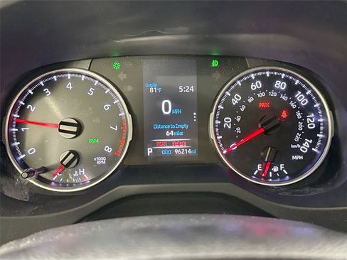 Used 2020 Toyota RAV4 XLE Premium FWD image 20
