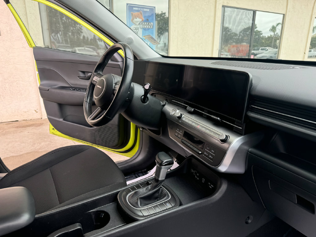 Used 2024 Hyundai Kona SEL AWD/4WD image 24