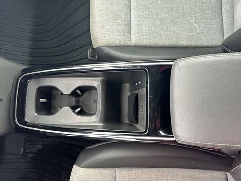 Used 2023 Volkswagen ID.4 Pro image 20