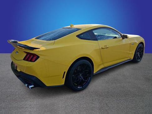 Used 2024 Ford Mustang GT RWD image 4