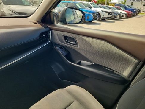 Certified 2023 Nissan Rogue S AWD/4WD image 19