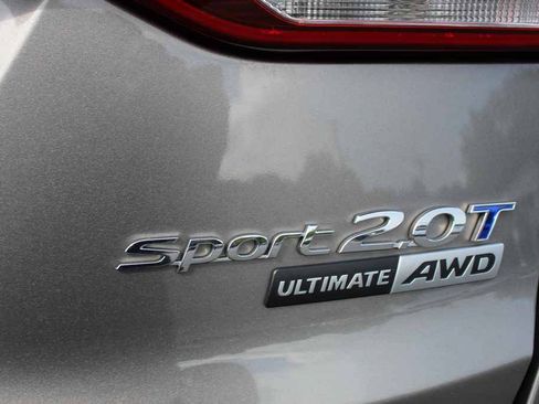 Used 2017 Hyundai Santa Fe Sport w/ 2.0T Ultimate Tech Package 05 AWD/4WD image 7